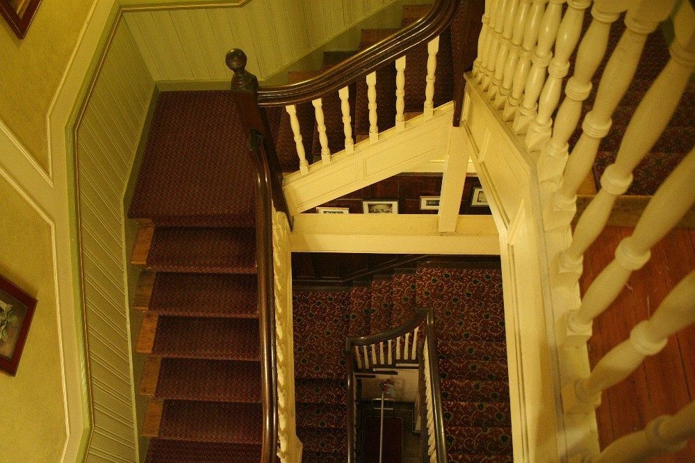 The Yankee Pedlar Inn Torrington Extérieur photo